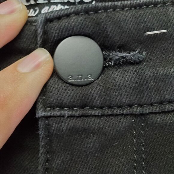 A.N.A Jeans Womens Size 16 Black Mid-Rise Skinny Stretch Denim - Picture 9 of 11